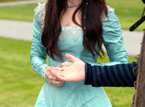 tumblr 7bfb7f4e6cbb3153e0097e5d164c7c05 bd748e3a 540.gif