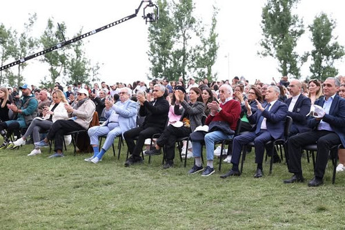 500286130 1196149528975813 2585851158844525879 n.jpg?stp=dst jpg p526x395 tt6& nc cat=102&ccb=1 7& n.jpg