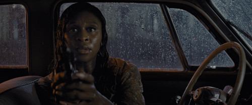 Malos Tiempos en el Royale (2018) UHDRip 2160p DV HDR10 HEVC DD 5.1 HDZ.mkv snapshot 01.15.51.005.jpg