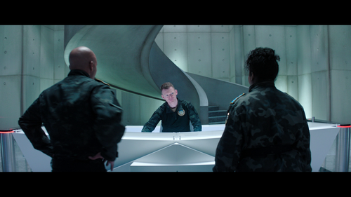 586942549 00351 3300.png