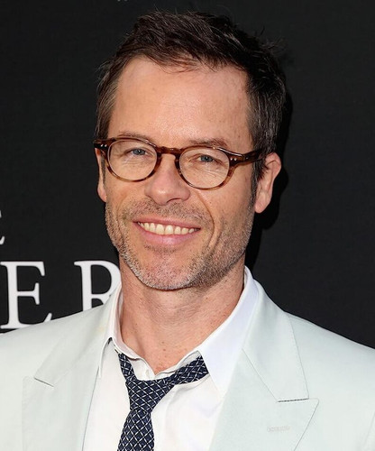 Guy Pearce.jpg