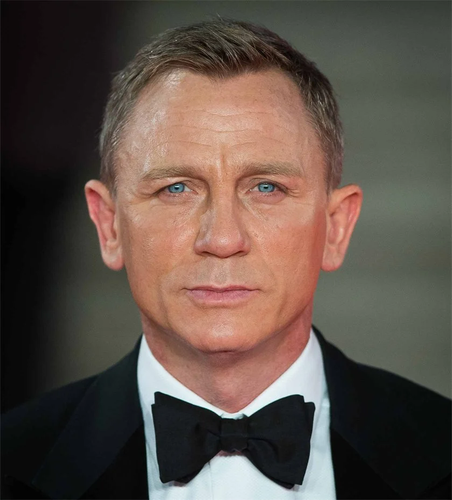 Daniel Craig.png