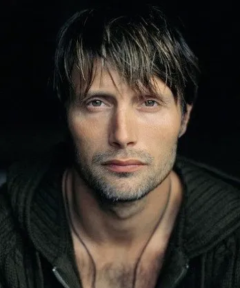 Mads Mikkelsen.png