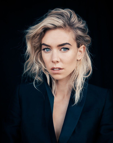 Vanessa Kirby.jpg