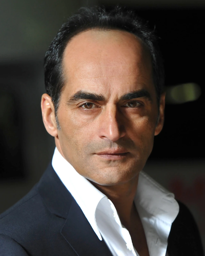 Navid Negahban.png