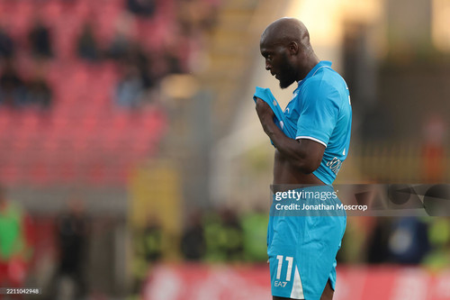 MONZA, ITALY - APRIL 19: Romelu Lukaku of SSC Napoli reacts during the Serie A match between AC Monz.jpg
