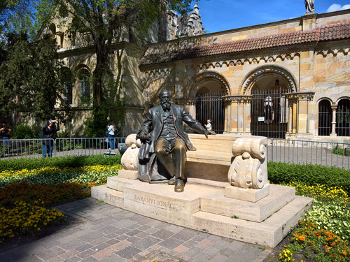 WP 20250420 12 59 25 Rich 052336