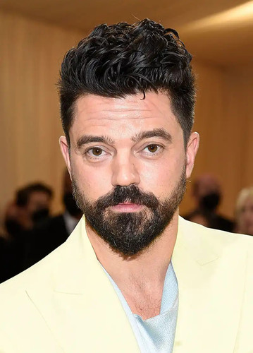 Dominic Cooper.jpg