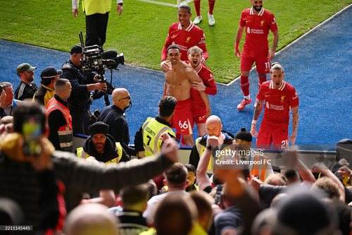 LEICESTER, ENGLAND - APRIL 20: (SUN OUT, SUN ON SUNDAY OUT) Trent Alexander-Arnold of Liverpool cele.jpg