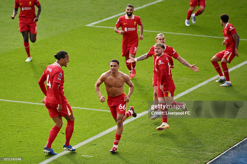 LEICESTER, ENGLAND - APRIL 20: (SUN OUT, SUN ON SUNDAY OUT) Trent Alexander-Arnold of Liverpool cele.jpg