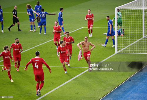 LEICESTER, ENGLAND - APRIL 20: (SUN OUT, SUN ON SUNDAY OUT) Trent Alexander-Arnold of Liverpool cele.jpg