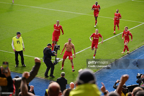 LEICESTER, ENGLAND - APRIL 20: (SUN OUT, SUN ON SUNDAY OUT) Trent Alexander-Arnold of Liverpool cele.jpg
