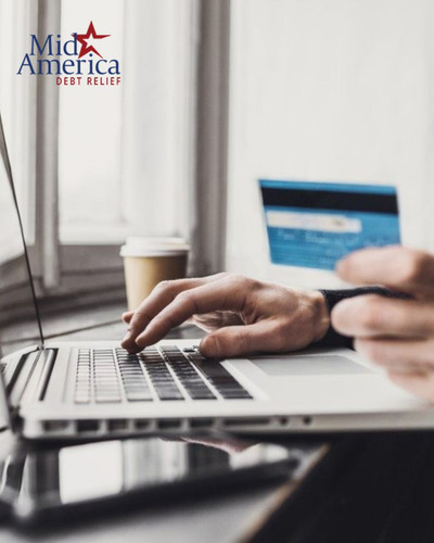 Reliable Credit Card Consolidation Services in Fenton, USA.jpg