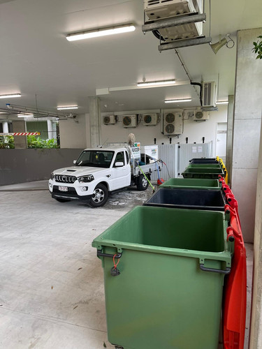 Commercial bin cleaning services Brisbane.jpg