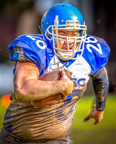 Photo of American Football Player.jpg