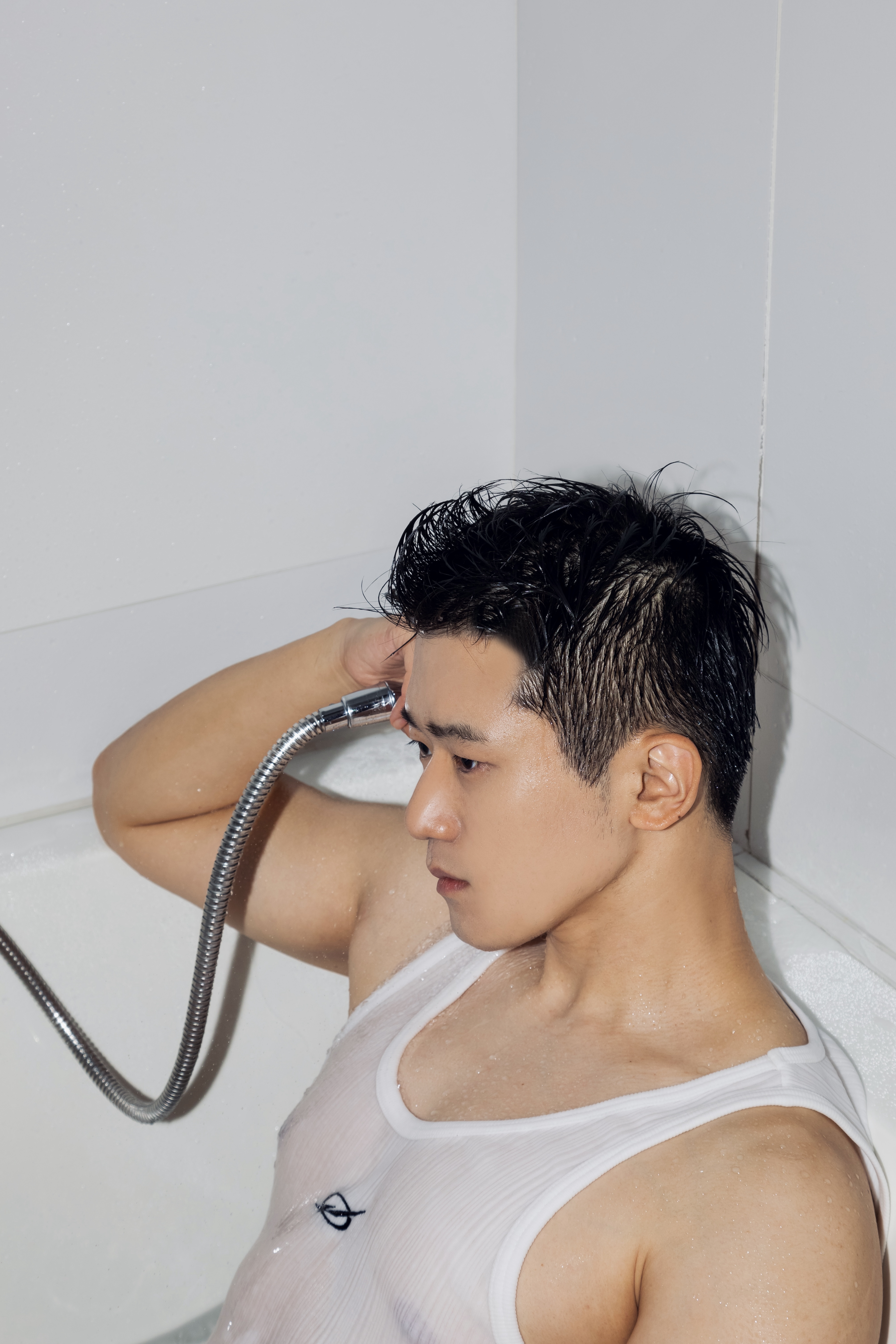 00AADE83 2627 46B4 80B5 D17B6D0CD854