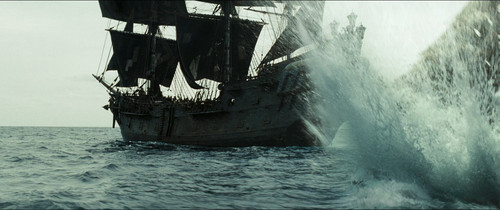 Pirates.of.the.Caribbean Dead.Man's.Chest.2006.1080p.BluRay.CZ SK EN.x265.HEVC My.mkv snapshot 02.00.jpg