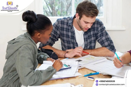 WHY HOME TUTORING IS THE BEST CHOICE FOR ENSURING STUDENT SUCCESS.jpg
