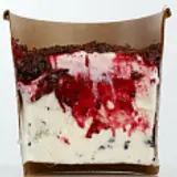 Lody śmietankowe z wiśnia