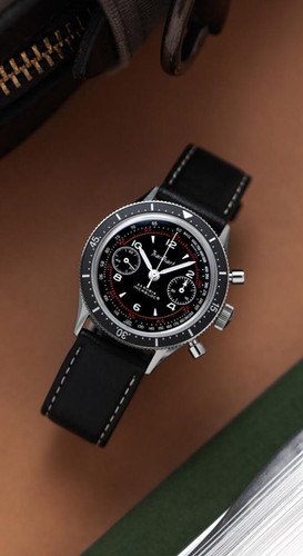 415 ES Mood 1 700x1281