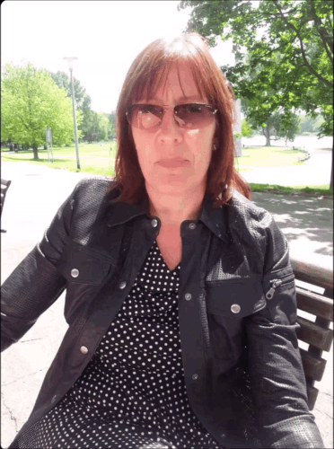 LederladyT Domina nackt g.gif