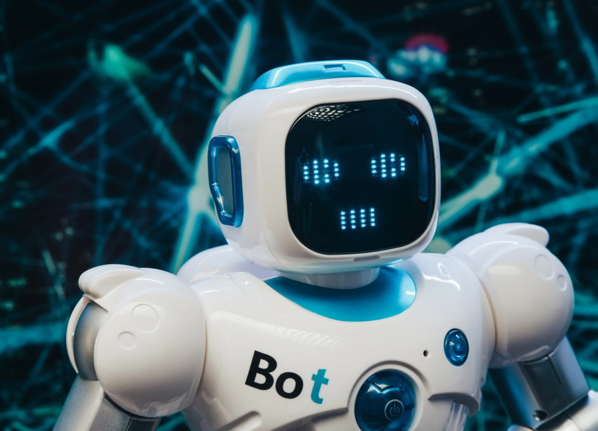 L’Impatto dell’Intelligenza Artificiale sui Giornalisti Digitali L’Impatto dell’Intelligenza Artificiale sui Giornalisti Digitali