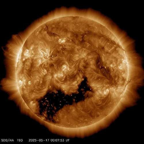 fUPJwJ9Peo FBH3U.jpg