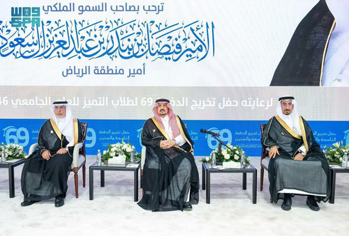 GrbS7i8W8AADibU.jpg