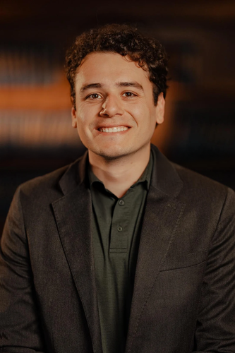 can someone please fix my collar and hair bit frizzy on top v0 sf2neaknd02f1.png
