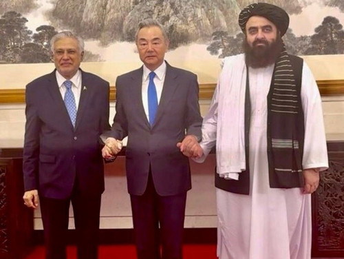 ISHAQ DAR 1747819747501 1747819753052.jpg