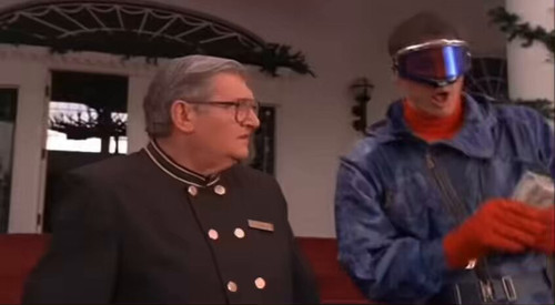 qB12TE7wsRA uGgi.jpg