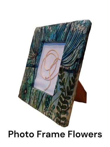 Photo Frame Flowers.jpg