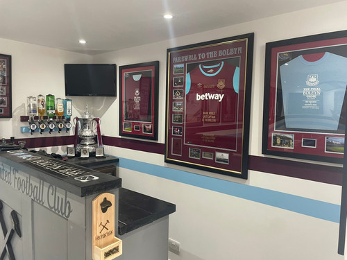 West Ham mancave IMG 9908.jpg