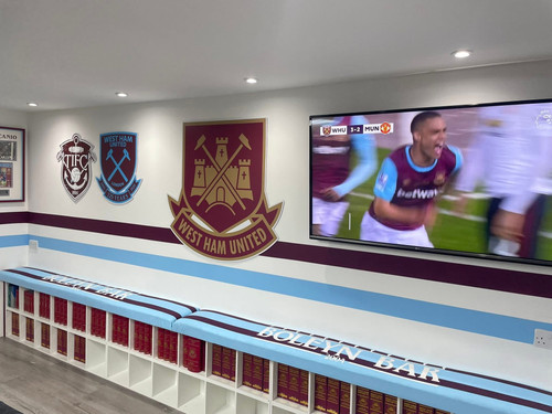 West Ham mancave IMG 9911.jpg