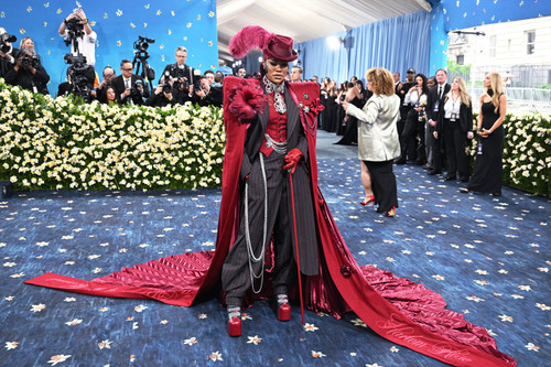 Taylor, Teyana (Met Gala 2025 07).jpg