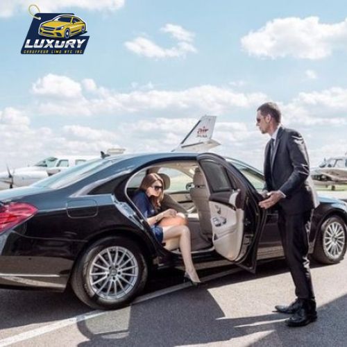 Reliable Limo Service to JFK Airport by The Luxury Cab.jpg