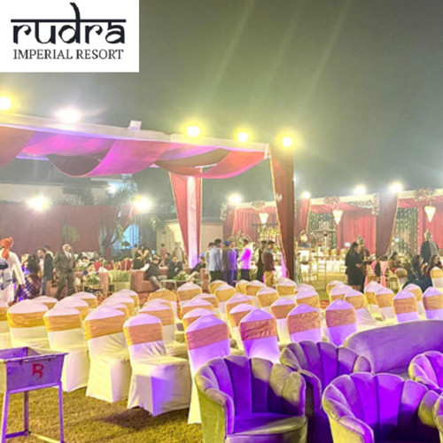 Romantic resorts near Lucknow for couples.jpg