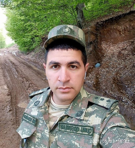 GqPUQ8iXwAAror .jpg