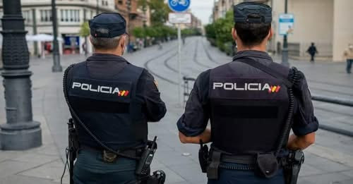 4903499013703554450?url=https%3A%2F%2Fshqiptarja.com%2Fuploads%2F780x440%2F1746620850 policiaespanje.jpg