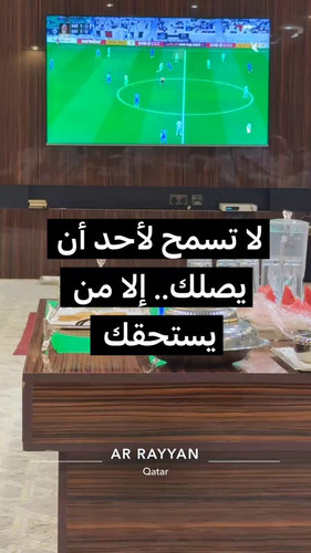 ghgI04ubiR2Eh9j8.jpg