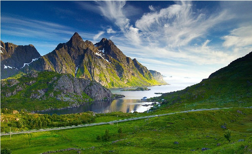 mountains.jpg