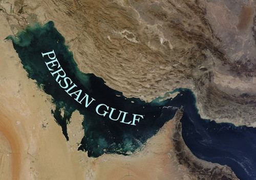 GqUc8qNW0AEf66h.jpg