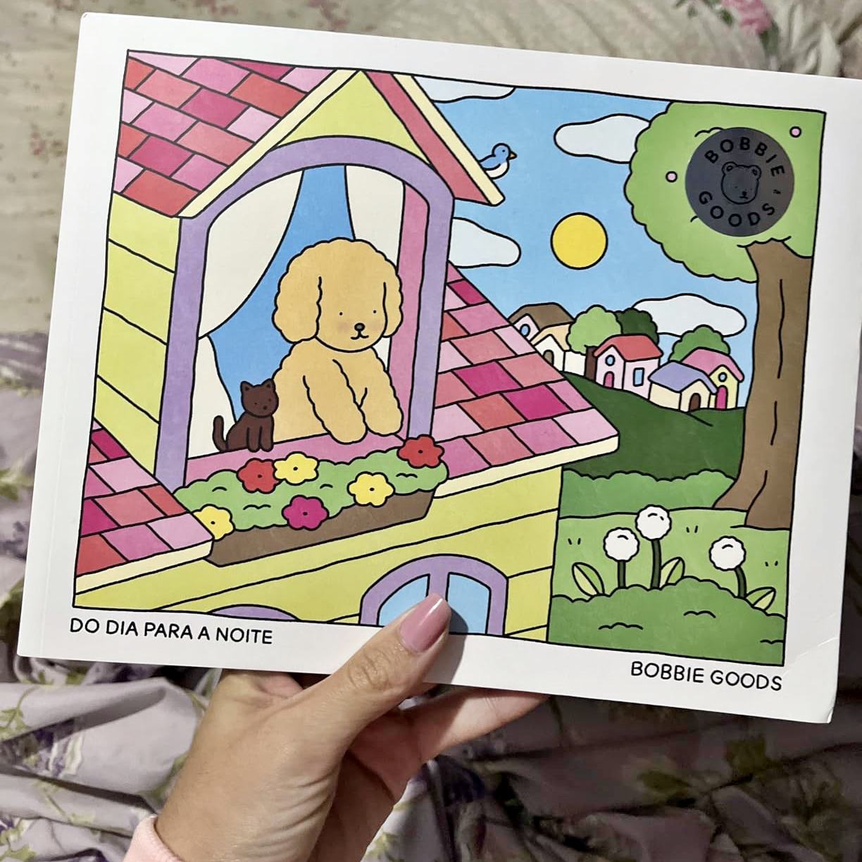 Do dia para a noite (Day to night) – Livro de colorir oficial Bobbie Goods