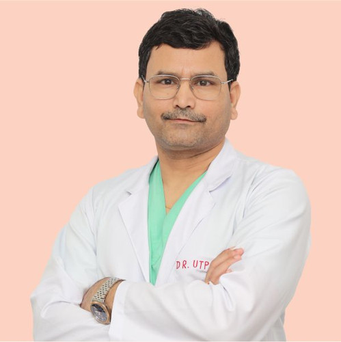 Best Critical Care Doctor In Delhi.jpg