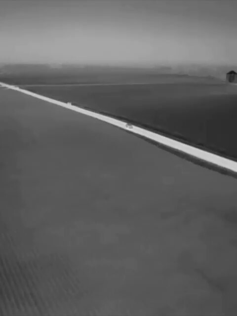 rAT6Y1Hyg k Z7Bi.jpg