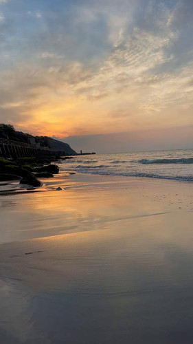 JrCM KmY21l0MhIf.jpg