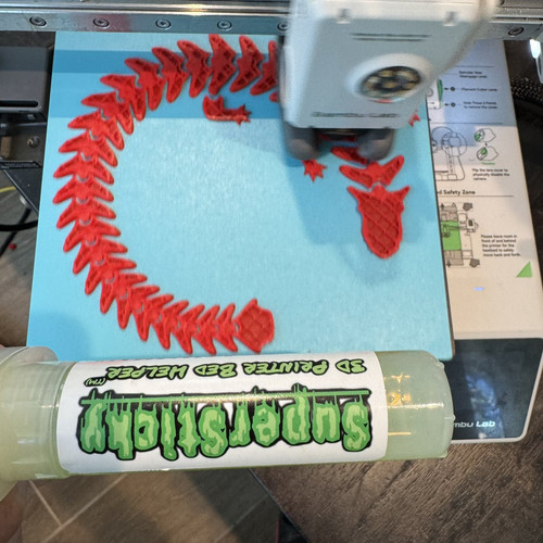 GrgY4gXboAIIpBj.jpg