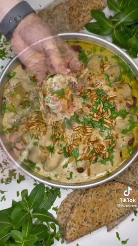 fIO EwC0MiX0hDZ9.jpg