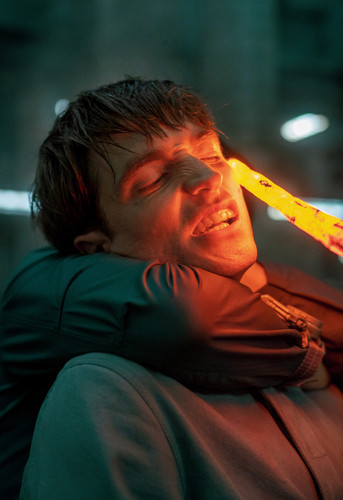 [3000x4375] Mickey17 Char v02