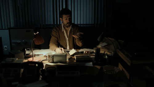 Snowfall.S04E01.Re Entry.1080p.STRP.WEB DL.DDP5.1.H.264 SiGLA 006.png